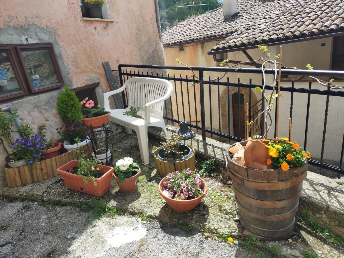 Monolocali Tra Rieti E E Del Salto *